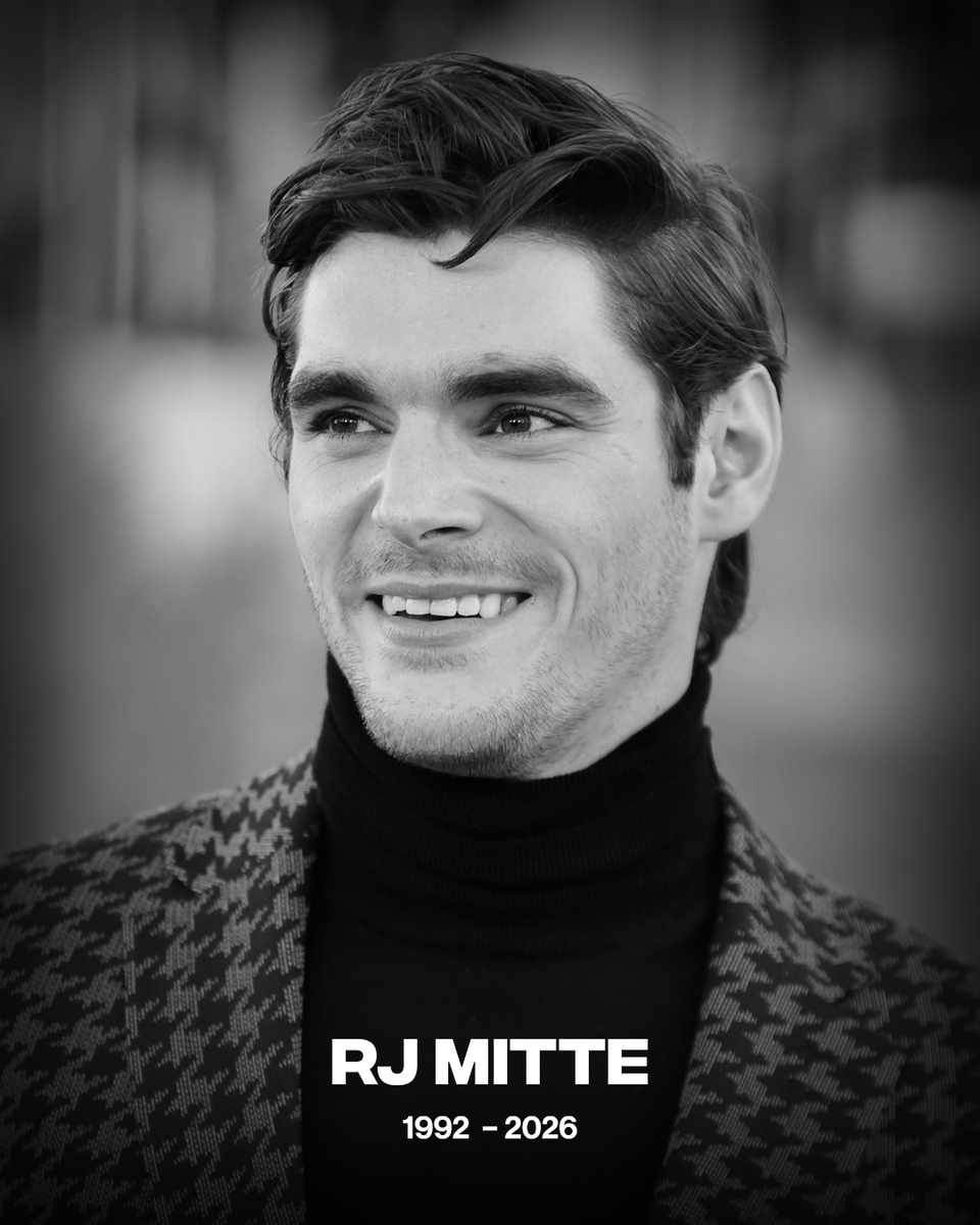 Complex's tweet photo. 'Breaking Bad' star RJ Mitte has passed away at the age of 34 🕊️ https://t.co/VPtMSihOb1