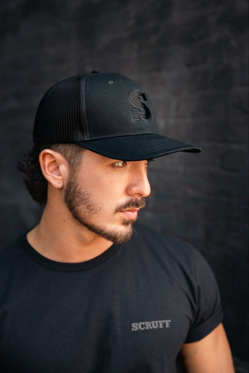 scruffapp's tweet photo. Get into it 🧢 🖤 https://t.co/HHBUpJKgbi