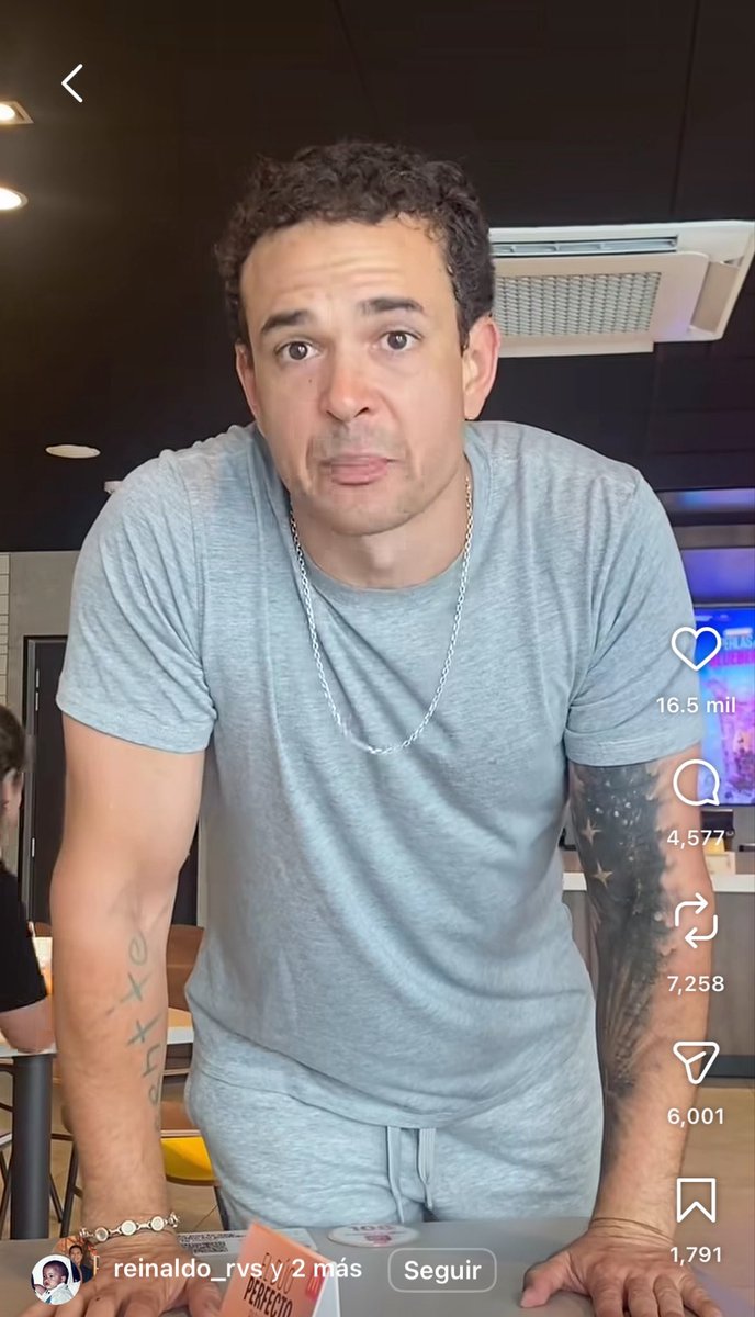 lizsprint20's tweet photo. He visto por ig el video de un tipo que amenazaba a una pareja de chicos en un McDonald’s que estaban comiendo tranquilamente sin molestar a nadie y mientras otra persona lo grababa decía que los gay se irán al infierno y etc, que miedo esa gente, que podridos están del 🧠🤢 https://t.co/1ZDYnlkUON