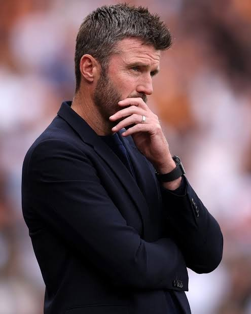 centregoals's tweet photo. 🚨🚨| NEW: Coventry City have won 𝐌𝐎𝐑𝐄 Premier League matches than Manchester United this season! 😳

🔵 Coventry City → 2 wins
🔴 Manchester United → 1 win https://t.co/il1LxJ04Ys