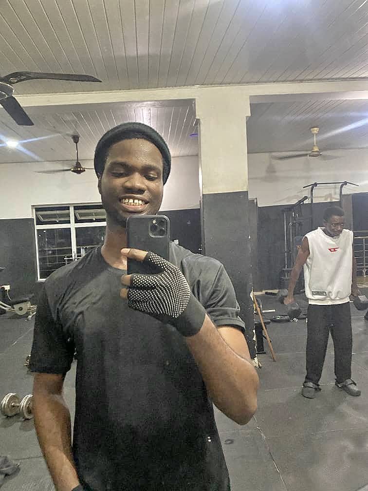 dannycodesng's tweet photo. Being consistent in the gym has taught me a lot, not only about building muscles, but about the kind of strong mentality you get to develop.
I started on July, this year.
What about you? 🌝 https://t.co/nwQV9dGDUL