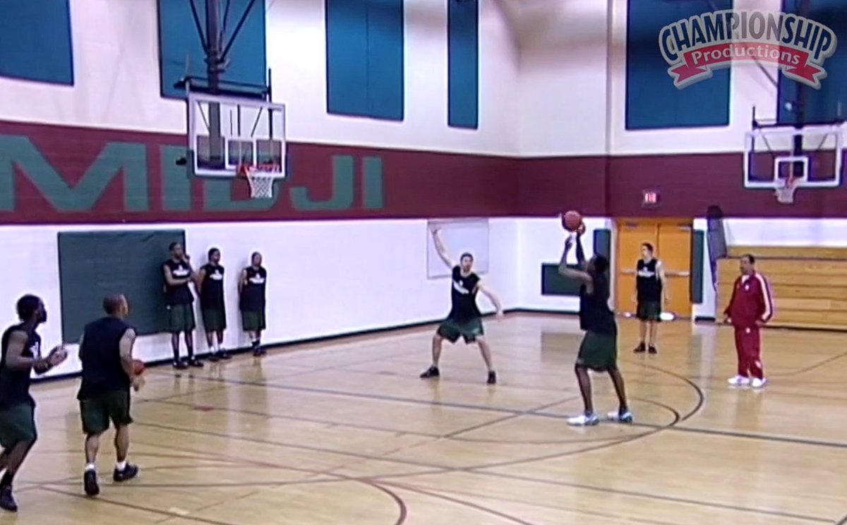 ChampProduction's tweet photo. 🔥Creating Better Post Entry Angles 
➡️In this excerpt from 'Kelvin Sampson’s Multiple Option Box Set', Sampson breaks down an offensive action involving a curl screen, an inside pivot and a high-low entry.   
🌟The teaching focuses on creating a better passing angle by moving the ball lower and closer to the free-throw-line-extended area, using marked spots on the floor to guide players, and eliminating turnovers on post entries.
⚡️See more here: https://t.co/zEX2mONkCZ #learnfromthebest #becomeyourbest #basketballcoach #basketball #kelvinsampson