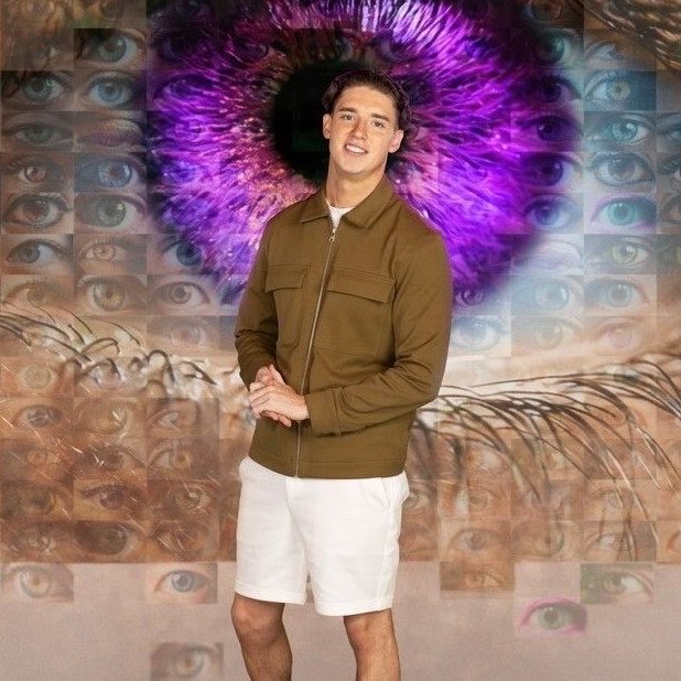 itsbbplus's tweet photo. DOUBLE EVICTION IMMEDIATELY
#BBUK https://t.co/Fy567yVMwR