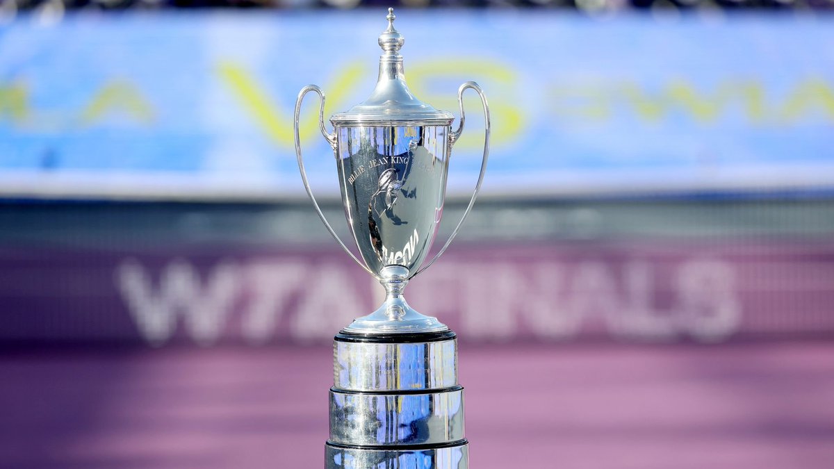 NotLite_03's tweet photo. 🚨 BREAKING NEWS: Starting in 2027, the WTA will no longer use ranking points for Finals qualification.

Instead, 8 “Star of the Swing” poll winners will qualify. If one player wins all 8 polls, they’ll be crowned WTA Finals champion by default. 🤯 https://t.co/3BqFlEFUcB