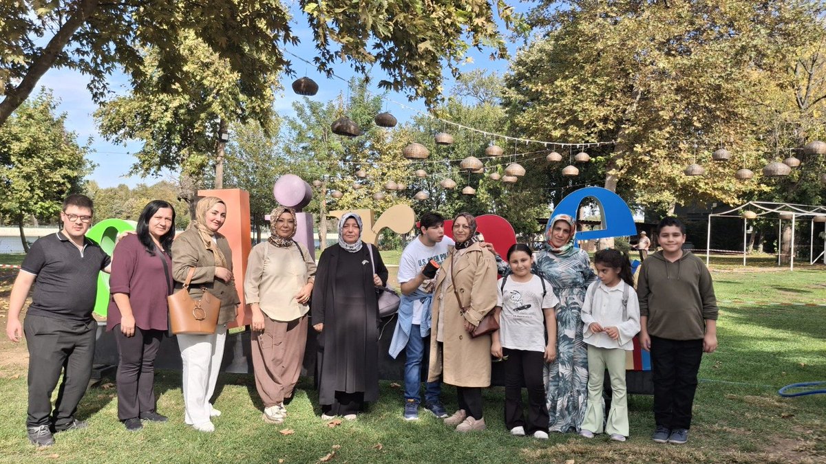 AK_Parti_GOP's tweet photo. Sosyal Politikalar Başkanlığımızın Engelliler Koordinasyon Merkezi çalışmaları çerçevesinde, “Anadoluyuz Biz” projesi kapsamında Edirne gezimizi gerçekleştirdik.

Edirne’nin tarihî ve kültürel güzelliklerini birlikte keşfederek kardeşlerimizle güzel anılar biriktirdik. https://t.co/586G6QZrWy