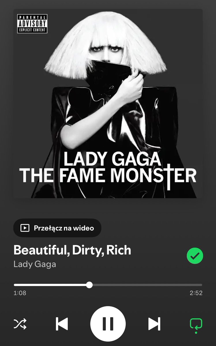 kasztanek_86's tweet photo. OH MY GOD THIS CAME ON. i know who i've got to doodle https://t.co/8Htq3uzosp