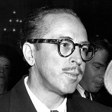 RodericDay's tweet photo. This is why I hate that stupid ahistorical Vonnegut quote.

You know who *actually* put in the work? Paul Robeson. Dalton Trumbo. They sang and wrote about slave uprisings and anti-imperialism *during the Cold War*, and paid the price.

Vonnegut and his ilk? Jokers by comparison. https://t.co/C2P71arwCg