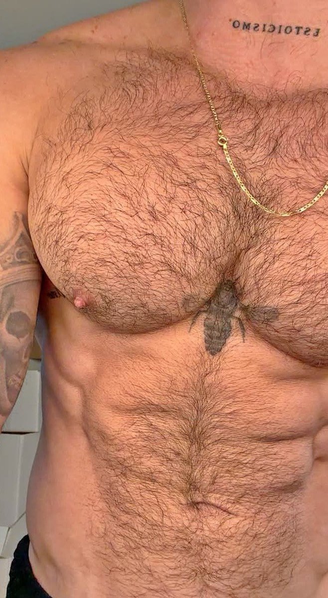 1Angardi's tweet photo. Tentaciones...💪🏻🔥💪🏻 #furry #hot #muscleboys #musclealpha #sexy #GuaposDeGym #muscularfurries #MuscleMonday #AbelPirela #Tattoomuscle #mondayvibes #LunesDeMotivacion #hairymuscle #tetasmamables https://t.co/NM3VmDTsRD