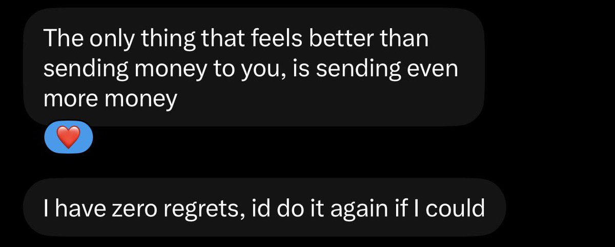 Kattlyx's tweet photo. romance is still alive and well https://t.co/jb6gKe0g6v