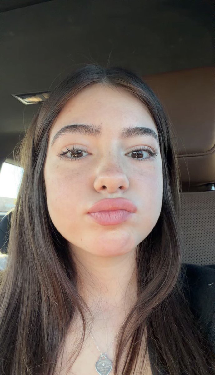 omfgjerkoff's tweet photo. Does my face rly give you a boner? https://t.co/WLpqzbpNPT