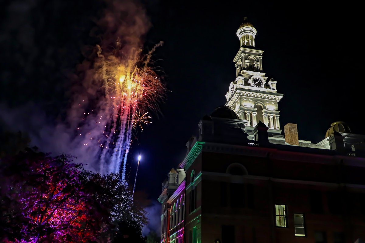 SevierFun's tweet photo. 👻🎃 History, haunts, and fireworks, what could be better?

SkyLand Ranch is thrilled to sponsor the fireworks show at Sevierville's History & Haunts event on Oct. 22! Gather your family and friends for an evening packed with seasonal fun, community spirit, and a breathtaking fireworks display to cap off the celebration.

https://t.co/IcZnjqWnJw https://t.co/Lus8CUB1x3