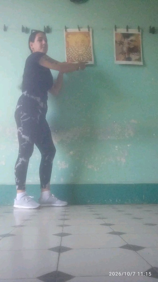 Ayeimis129884's tweet photo. Inició el 1er Ciclo de Talleres de nuestra Casa de Cultura con el Profesora Instructora de Artes Visuales Yaimé Valdivia Camero desarrollado con los trabajadores de la institución.
#Taguasco
#CulturaTaguasco
#BJMPresente
#SanctiEspíritusEnMarcha https://t.co/qSe7Y0qPtR