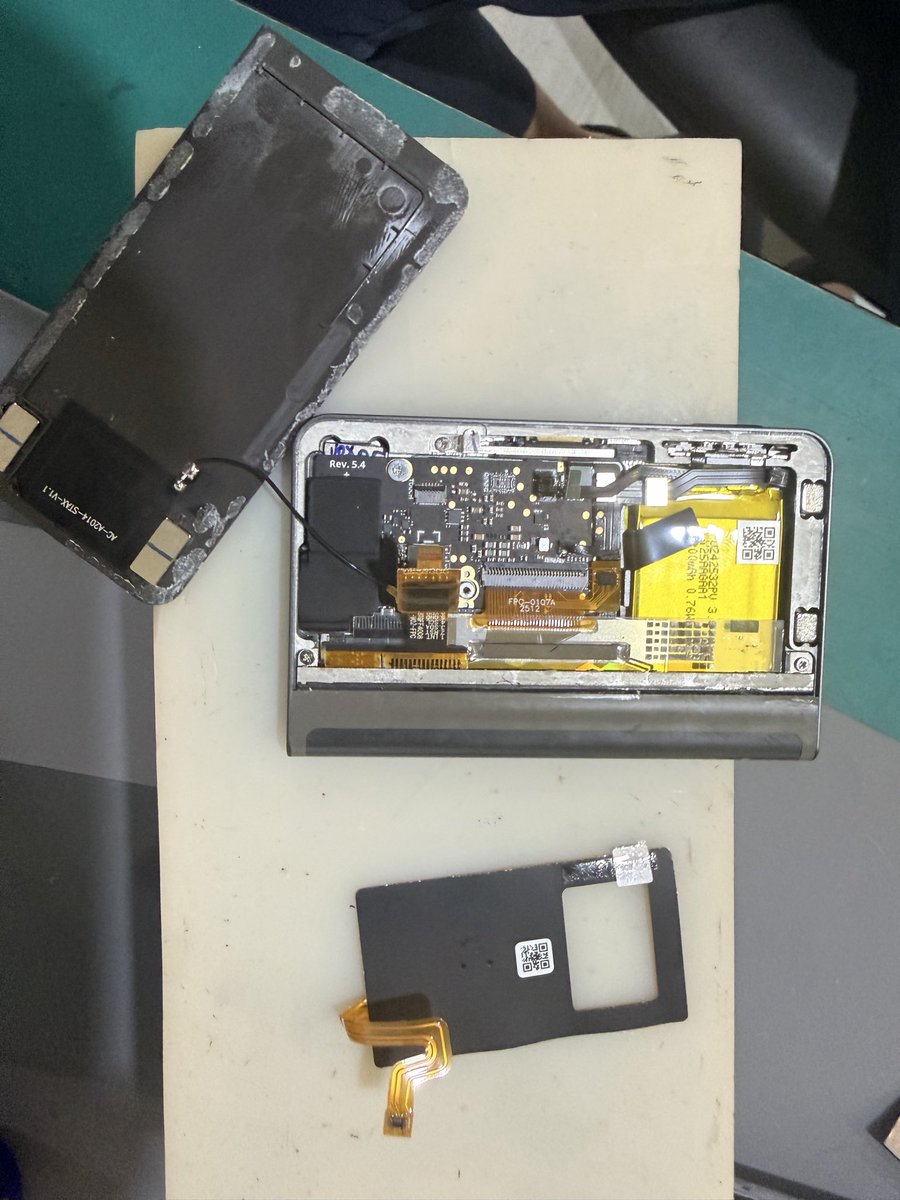 DesWeb4's tweet photo. @Ledger wtf https://t.co/cLtVn9wJxf