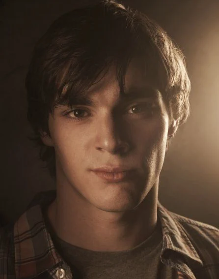 porqueTTarg's tweet photo. "Walter White Jr."

Porque murió el reconocido actor de Breaking Bad, RJ Mitte. Tenía 34 años. https://t.co/ffzXsWPraE