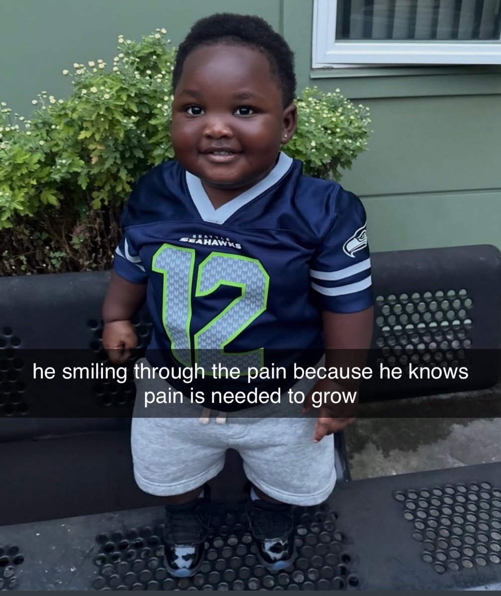 dubseatv's tweet photo. #BREAKING: Local Seahawks Fan Unfazed by Seattle's 32-29 Loss to San Francisco 49ers, Knowing There Are Better Days to Come https://t.co/lkEv3onFIt