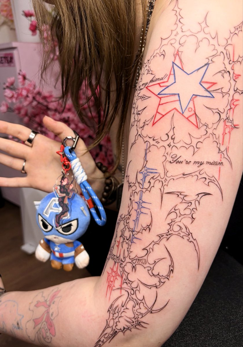 ruuri4yf's tweet photo. STUCKY TATTOO STUCKY TATTOO YAYYY!!!!!!!!!!! (@kaish444 ty ily 🙂‍↕️) https://t.co/1yroMQrD3O