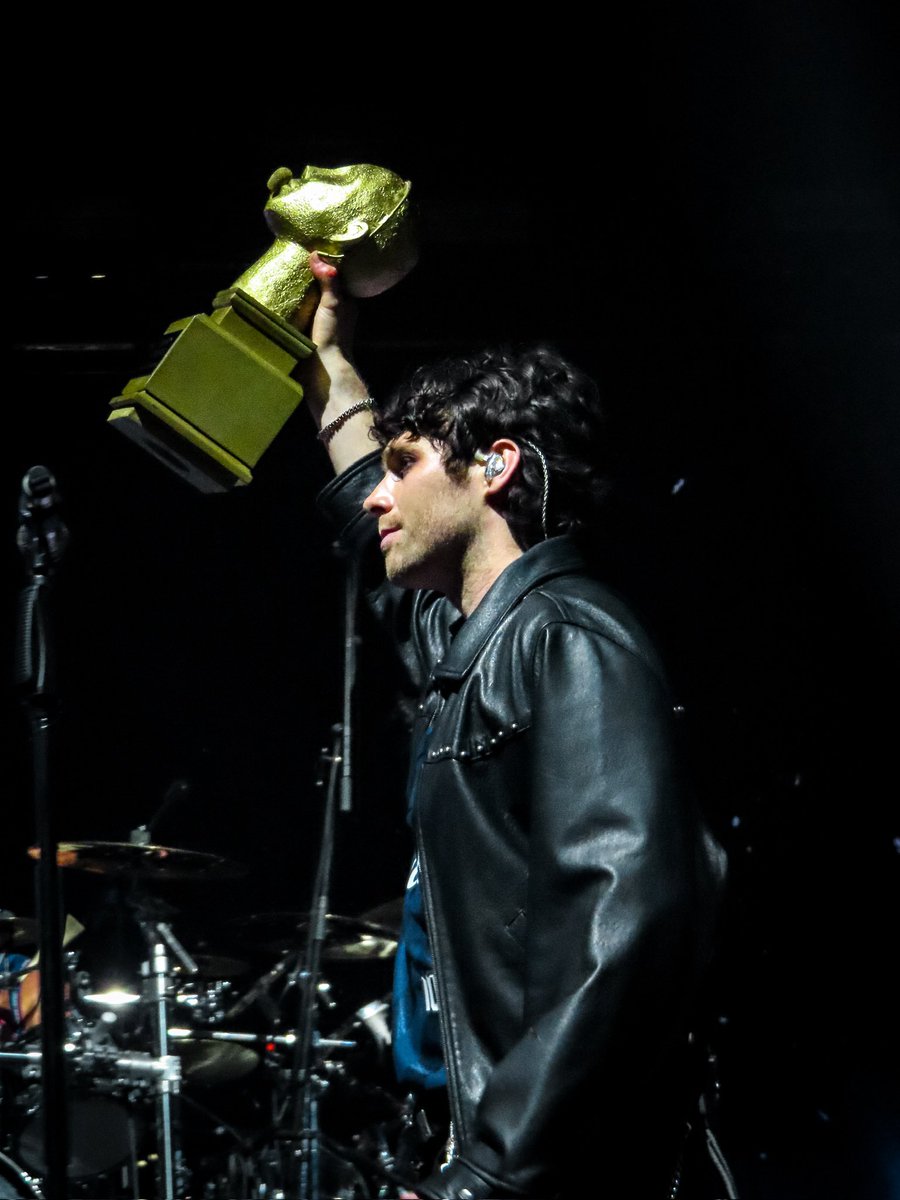 lrhsources's tweet photo. .@5SOS have officially submitted for the 2027 GRAMMY Awards in the following categories:

⭐️ Everyone's A Star: AOTY, Pop Vocal Album, Eng Album, Album Cover
⭐️ NOT OK: ROTY, SOTY, Pop Duo/Group Perf, Best Music Video
⭐️ Telephone Busy: Best Music Video https://t.co/oTfYnQcV7W