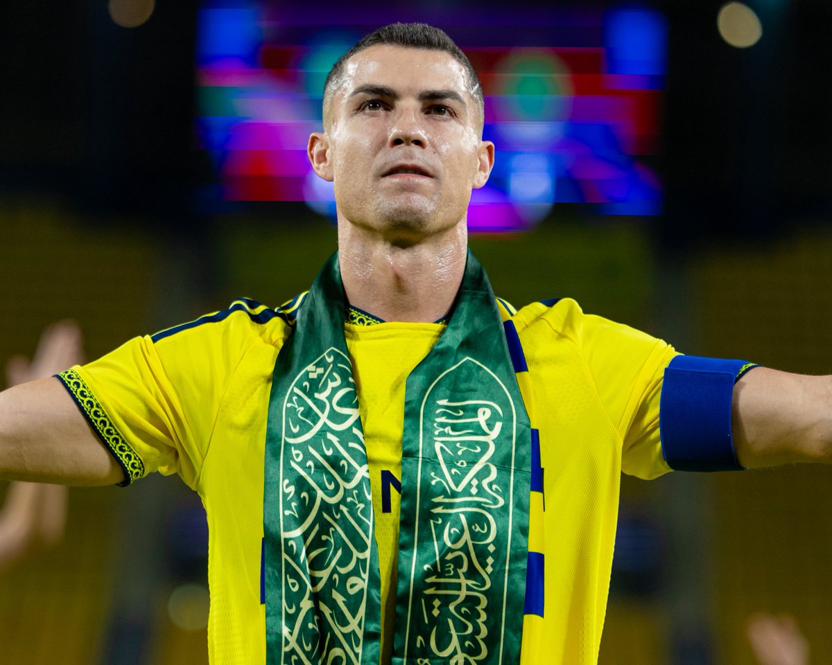 motim_osm's tweet photo. @Cristiano 🇸🇦🤍
#النصر_نيفيتشي https://t.co/EiKdeea5YU