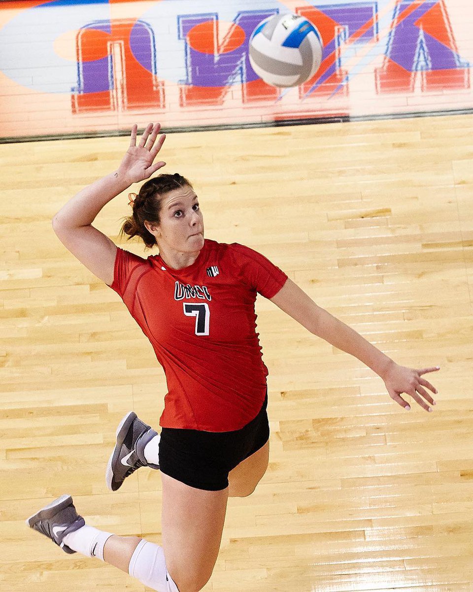 UNLVvball's tweet photo. A legacy unlike any other โค๏ธ
On Saturday, we retire Mariena Haydenโs No. 7 jersey, the first jersey retirement in UNLV Volleyball history. A Rebel forever ๐ฐ
Join us before our match against UNR as we honor one of the greatest to ever wear the Scarlet & Gray!!!
#BEaREBEL https://t.co/iEVPIPu236