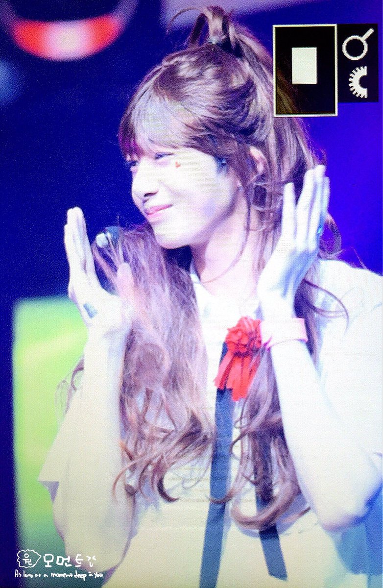 cramy_cr's tweet photo. 그시절이니까 가능햇다고 생각하지만 ... 과거로 돌아가서 한 번 쯤 보고싶은 형언이 모습 중 하나 https://t.co/Bg0gJsCgtU