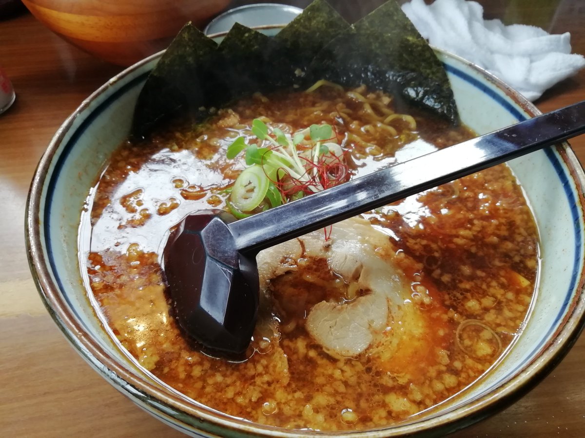 srkkramen's tweet photo. 白樺山荘はいいぞ！v(・∀・*)🍜🍥新千歳空港のラーメン道場に行ったらまず行くやつ✈千葉のららぽーとTOKYO-BAY店に店舗あるみたいだから近く行かねば＼＼\\٩( 'ω' )و //／／ https://t.co/ftgFMo0KtA