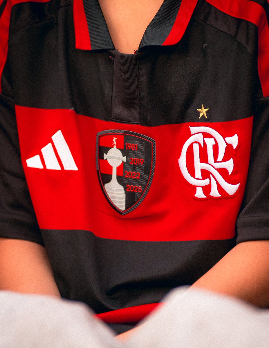 Flamengo's tweet photo. SEMANA DE CONMEBOL LIBERTADORES, NAÇÃO! 🔴⚫ https://t.co/JH9bcCUmgb