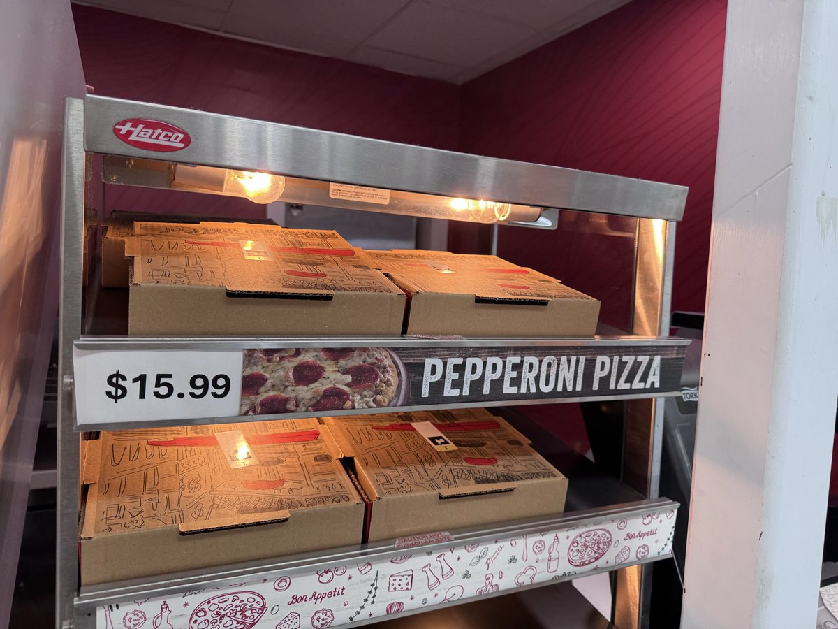 esguthrie's tweet photo. @SavannahNow the honor feels rigged (or bought), given the price of a pie there as of yesterday. https://t.co/Vp6eAz20r3