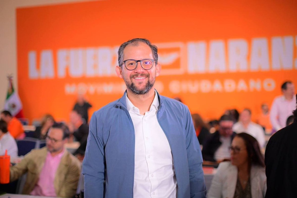 JZavalaGt's tweet photo. Nos reunimos con la #FuerzaNaranja para fortalecer la convicción de que México necesita una nueva forma de hacer política: con principios y alegría.

Por eso, seguimos sumando y damos la bienvenida a @MarioCalzadaM a la #BancadaNaranja. Con su llegada, seguiremos construyendo el México Nuevo desde el Congreso.