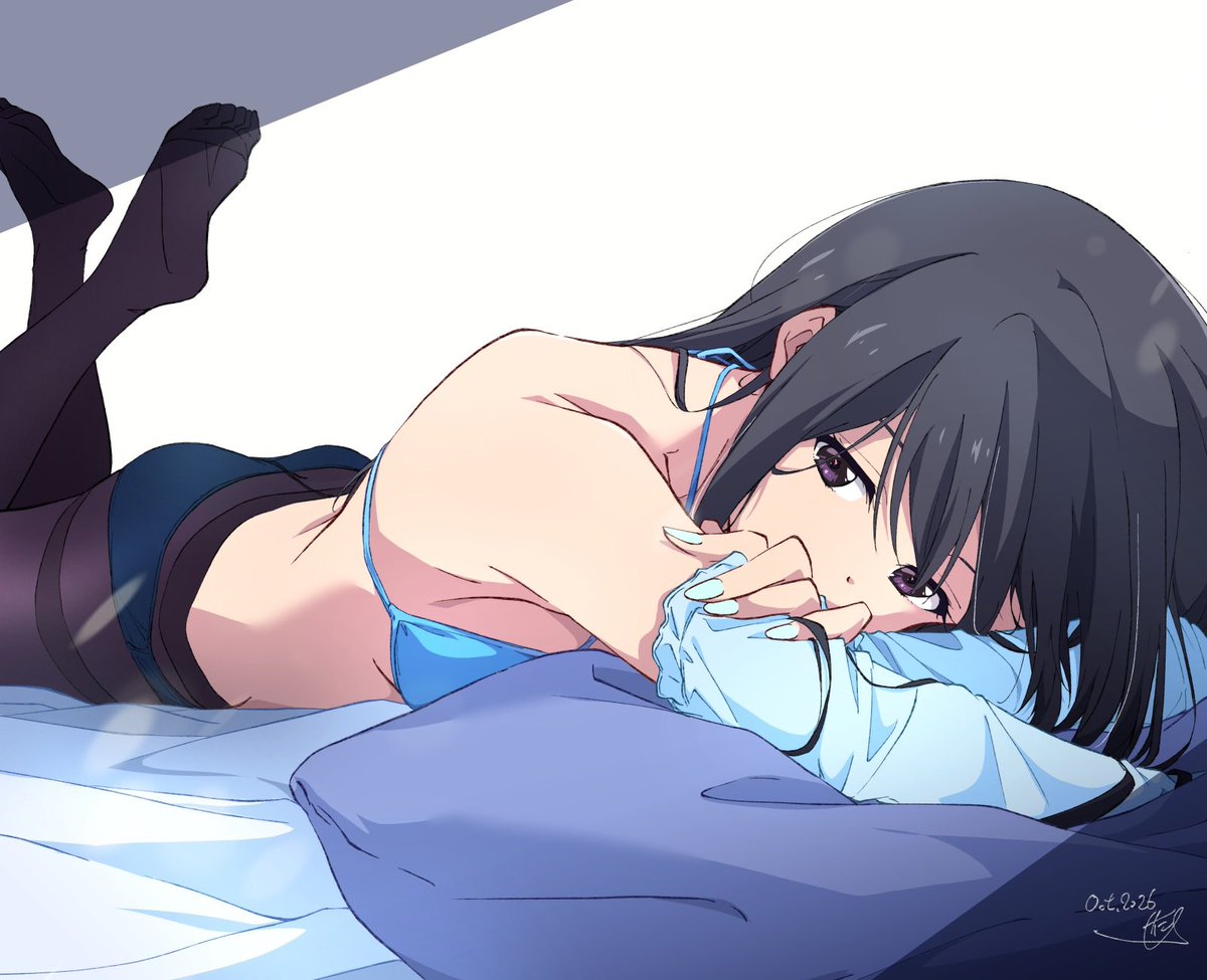 aleos696's tweet photo. ビキニ👙と
タイツ❤︎と
アームカバー🩵と、たきな https://t.co/s25qbYJLtO