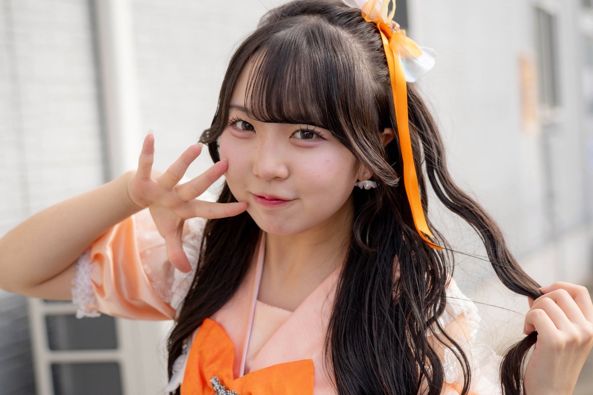hisanbe0808's tweet photo. 2026/10/12 TOHOKU FRIEND PARK in おの楽市 Vol.16
物販60秒撮影 Me-rise ひよりちゃん①
ひよちゃんが超絶カワイイぃ😻🧡
#Merise #ミライズ @Hiyori_merise
#ひより #16歳 #JK1 https://t.co/3bbCeJ50Rh
