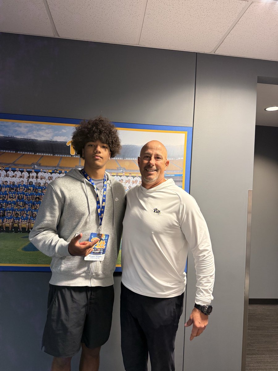 cwill_111's tweet photo. Had a great time at Pitt this weekend! Thank you to @coachbrentdavis for the opportunity to come up.
@Pitt_FB 
@Zone22_JLR 
@NGHSFootball https://t.co/IUIWhE8feA