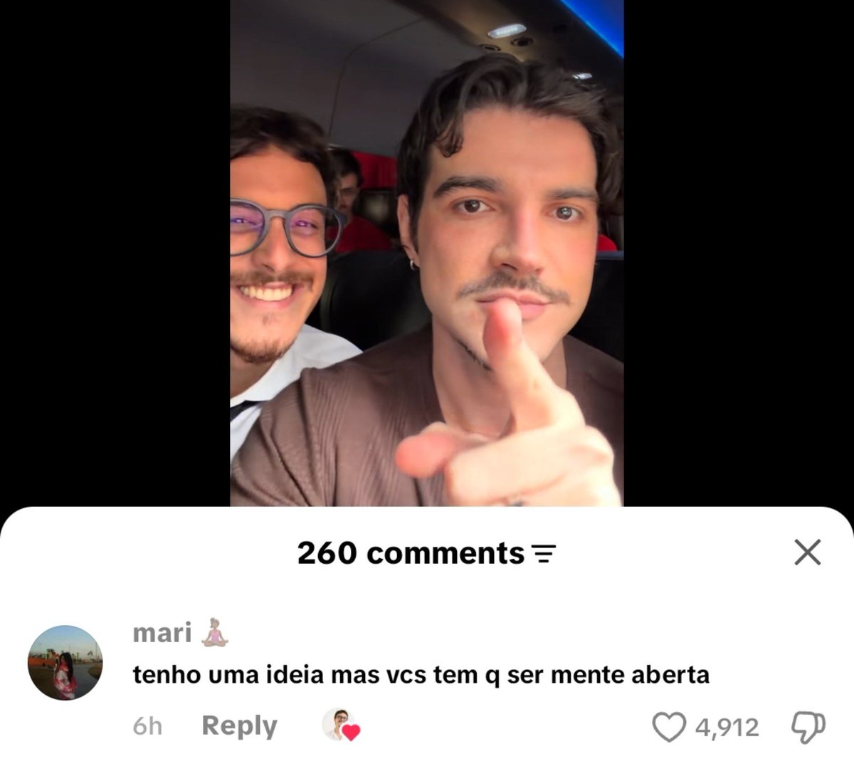 jaoloirinhoo's tweet photo. O GUILHERME CURTINDO AI QUE VERGONHA https://t.co/ZikAmD3zcl