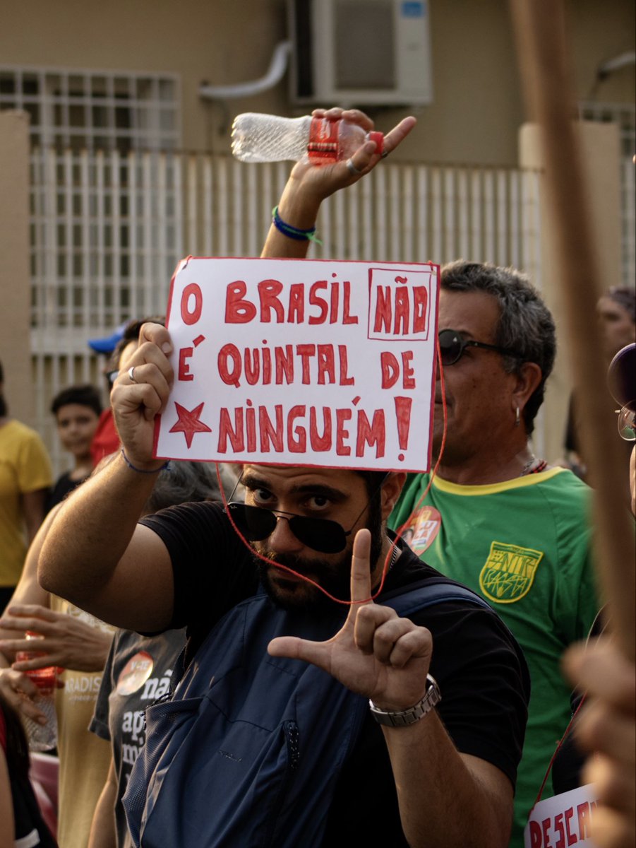 seravatx's tweet photo. Viva a soberania e a educação pública! https://t.co/VHyU3dQqgO