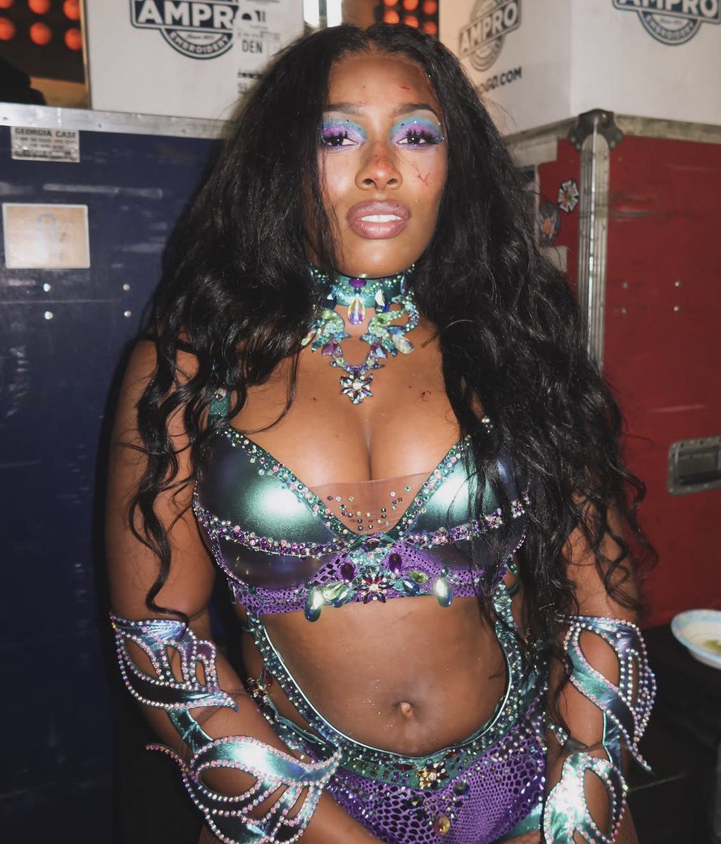 TalkPerfectPlex's tweet photo. Salute to @lashlegendwwe for her performance. @MikeKnoxxx #TalkPerfectPlex #WWERaw #Smackdown #WWEMITB https://t.co/MmtZgzXmtw
