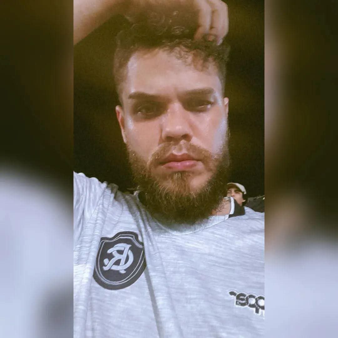 dragonfire6729's tweet photo. @yasdivasuprema Inveja que eu pareço um Viking mesmo nascendo em Belém.

Te enxerga rapariga https://t.co/IYd3j1Tqjo