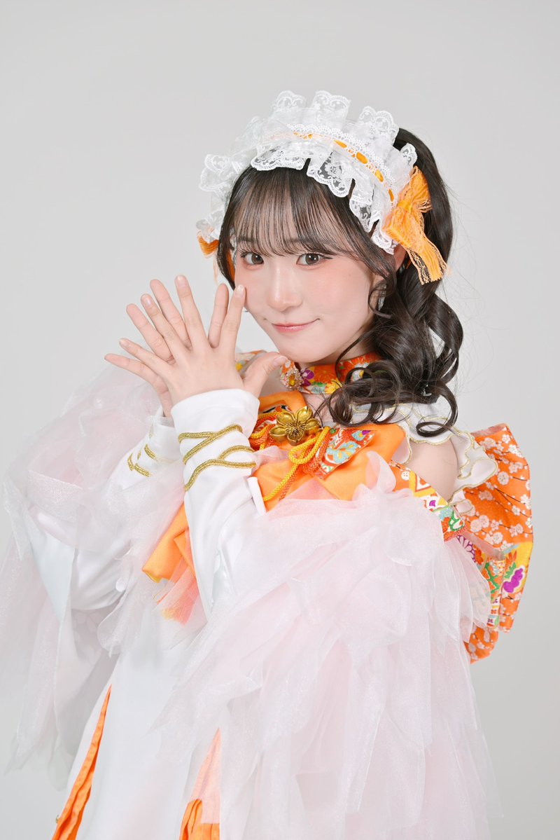 sakulight_fukui's tweet photo. 【神楽ひより Happy Birthday🎂🎉】

本日は、#さくらいと リーダー #神楽ひより の誕生日です🌸✨

長い間リーダーを置かなかったさくらいとにとって、初めてのリーダーとして日々頑張ってくれている神楽ひより。

高校1年生からさくらいとに加入して、早くも5年以上。

当時は最年少メンバーだった彼女も、今ではグループの振付を担当し、リーダーとしてもメンバーを支える、さくらいとにとってなくてはならない存在へと成長しました。

これからの成長も本当に楽しみですし、さくらいとが目指す大きな夢の実現には、神楽ひよりの活躍が欠かせないと感じています。

ひよりさん、お誕生日おめでとうございます🎉

これからも「はっちゃけフレッシュ＆ゆるふわリーダー」として、神楽ひよりらしい活躍を楽しみにしています🌸✨