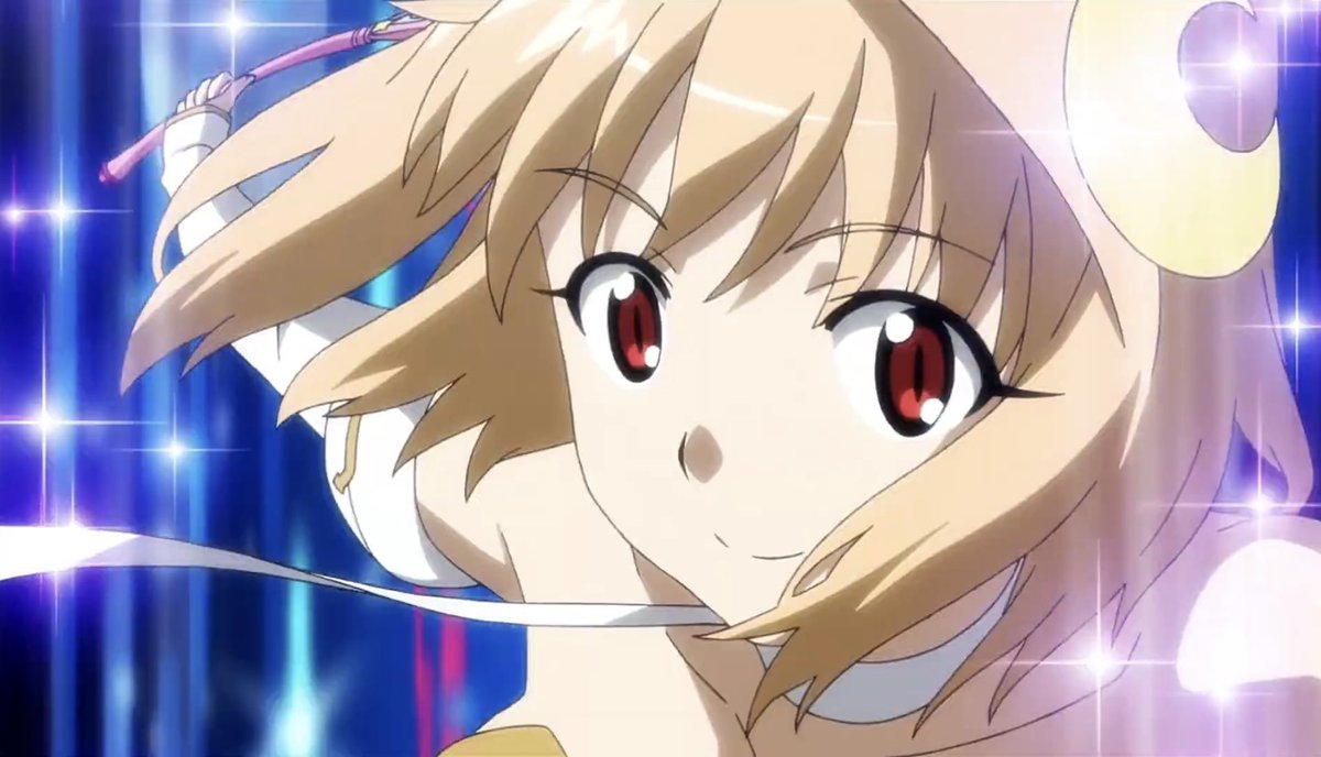 Archetype_MOON_'s tweet photo. よーし！華麗に変身白き月姫ファンタズ・ムーン🌙
今日もストレス発散じゃなかった、世のため人のために悪をボコボコにしてくるわね♪ https://t.co/6BfNUwLqtP