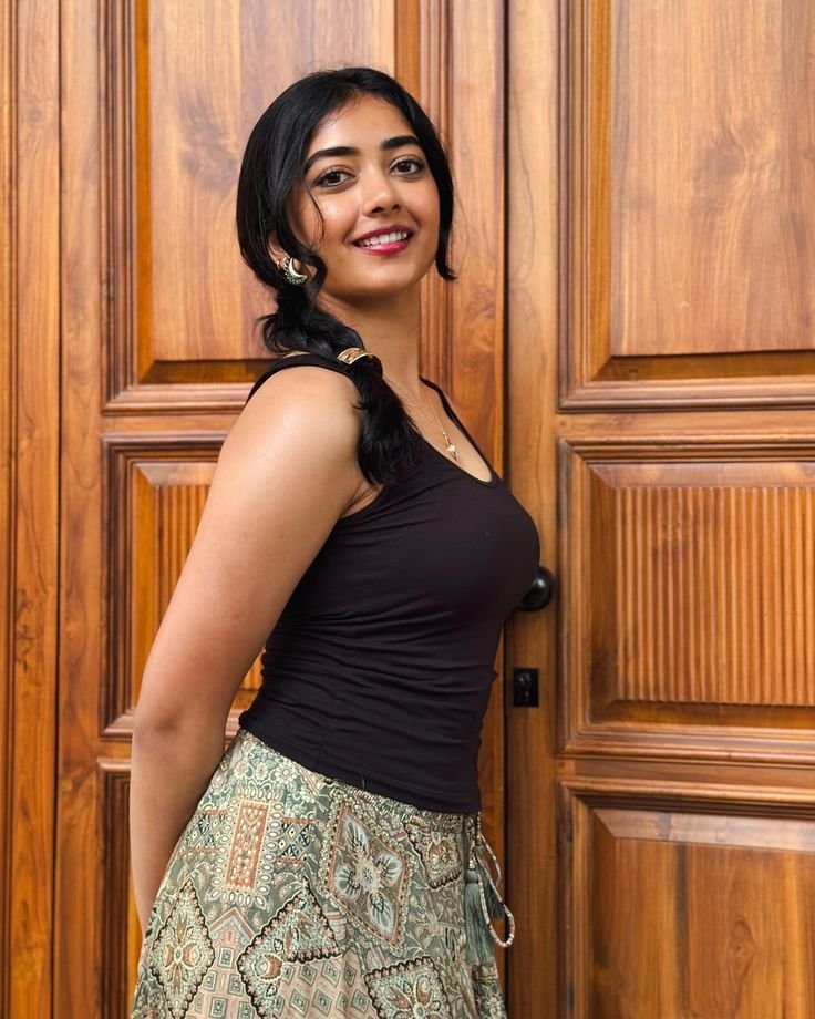 adinallaadi's tweet photo. Preethi Pagadala
#nsfwtwt #goon #goonfuel #desi https://t.co/sWbn8NdrIb