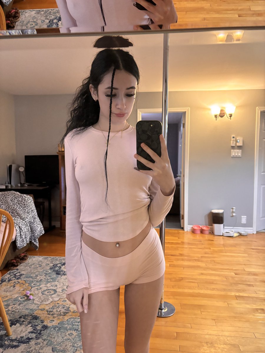 Queezyone's tweet photo. 2 jours — 90% OFF sur OnlyFans  

https://t.co/fzR6benmW8

#content #of #OFcommunity #foryou #tease #actualites #sport #od #TikTok #fypシ゚viral #fyps https://t.co/qPTUsWuksU