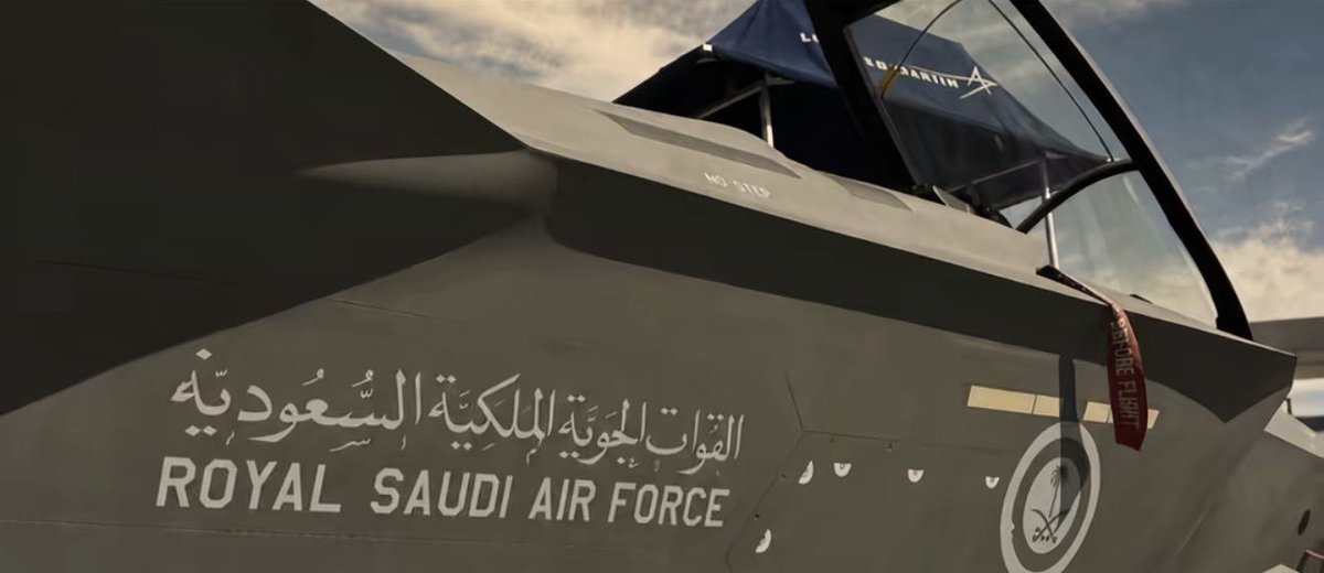 vucux_'s tweet photo. ننام وهُم مُستيقظون

نرتاح وهُم مُستعدين

نتجوّل وهُم مُرابطون

ملحمة وطنية يسطرها الأبطال من رجال أمننا

اللهُم إنّا نستودعك جنودنا برًا وبحرًا وجوًا

اللهُم كن لهم عونًا ونصيرًا وسدّد رميهم وأكتب

لهم النصر والتمكين وأجعلهم درعًا للوطن و

سياجًا للأمن وردهم إلى أهلهم سالمين https://t.co/Cwt8cCNfxi