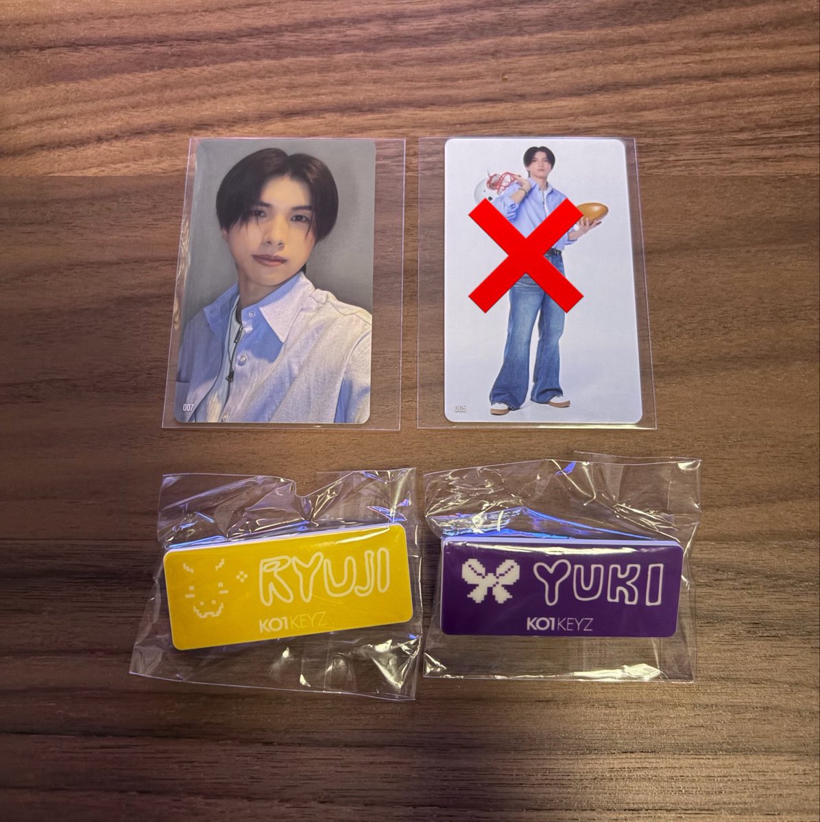 ini____ai's tweet photo. ko1keyz トレカ　1ST FAN MEETING グッズ 交換

【譲】 
⭐️シリアル3枚
⭐️画像
①加藤、小野、照井、矢田
②安部
③後藤 007  
    カプセル ネームプレート　後藤　杉山

【求】
封入⇨同種　柳谷
特典⇨同異種　柳谷
ネームプレート　柳谷

郵送希望📮
お気軽にお声掛けください🙇
 #KO1KEYZ交換 https://t.co/ZVgTsc2ANv