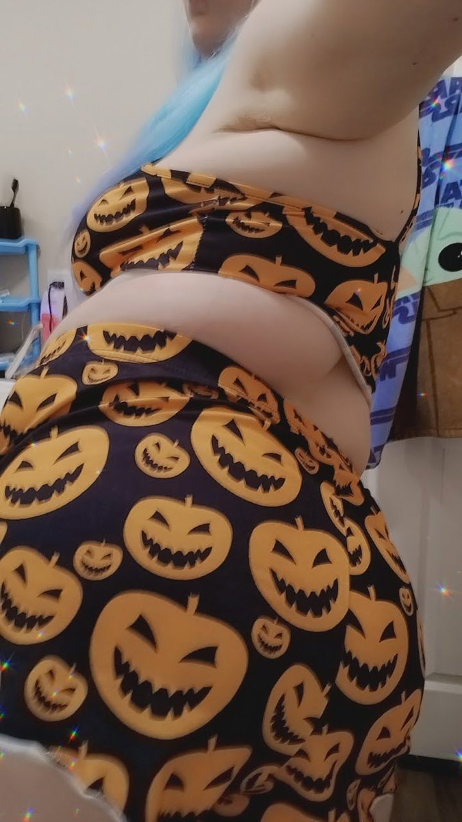 Anbsells95's tweet photo. Come play

Telegram anbsells95
https://t.co/dQUb2vPNLV

#milf #fansly #fanslycreator #amateur   #solocontent #solo #bigbooty #piercings #tattoo #onlyfans #OF #kinky #freaky #nsfw #paypig #femdom https://t.co/Wwi7Wyrb3o