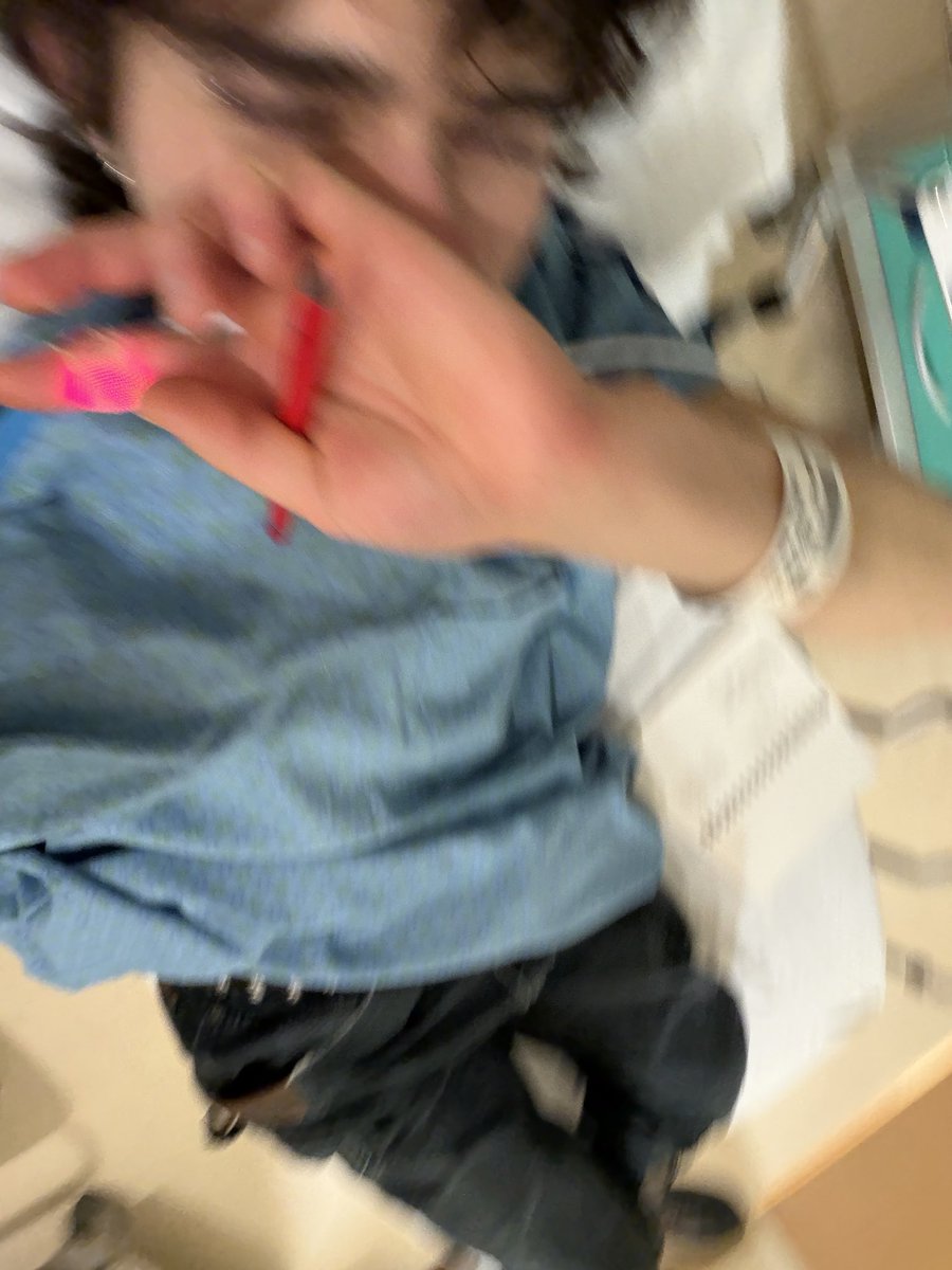 grad3s's tweet photo. in tha slammer lololl https://t.co/t7FOSEHc68