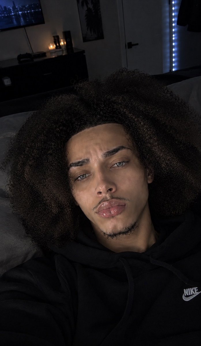 lowklegend's tweet photo. i’ve been bad since sticky hands https://t.co/wGS0zCqGR4