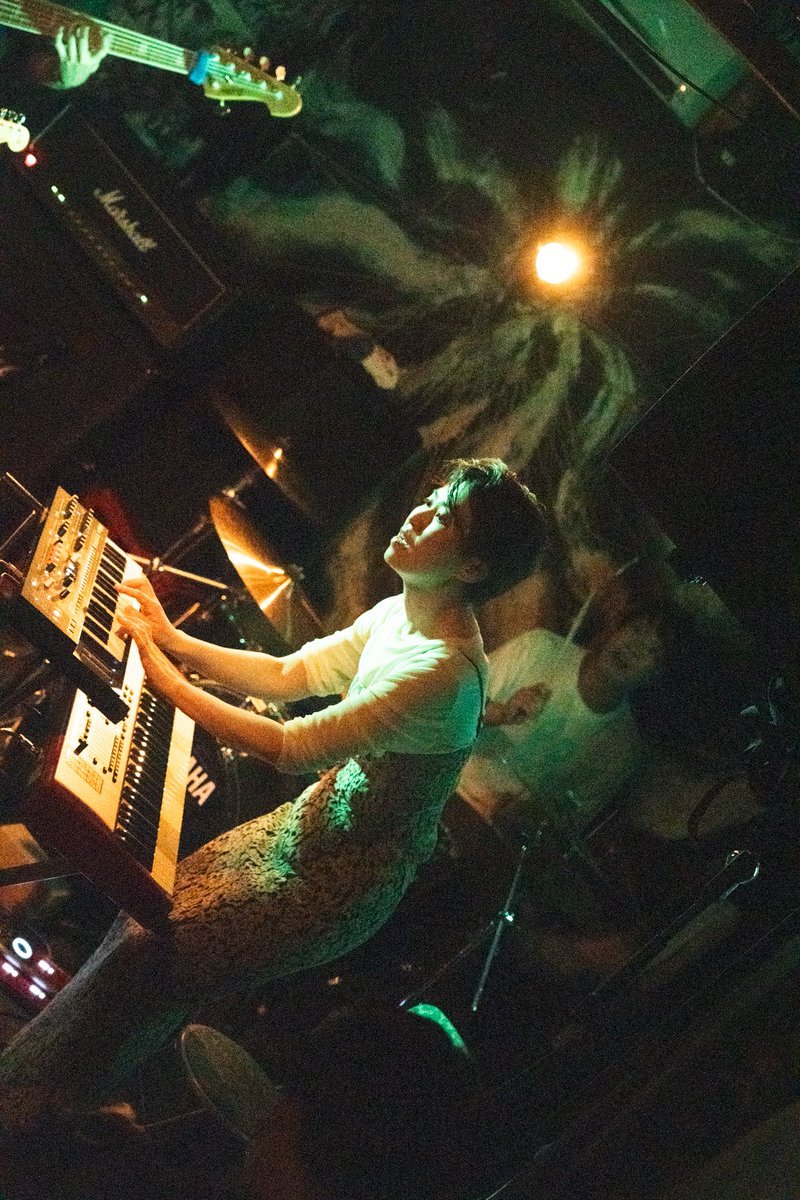 kohgenrecords's tweet photo. 【LIVE PHOTO REPORT】
2026.9/26(土)
KOH-GEN RECORDS presents
ヒカリノミナモト2026
@尼崎tora+怪獣シアター

the dominant curve②
@dominant_curve

📷by 樫原汐
@KA_E_37 https://t.co/SbReQifUAC
