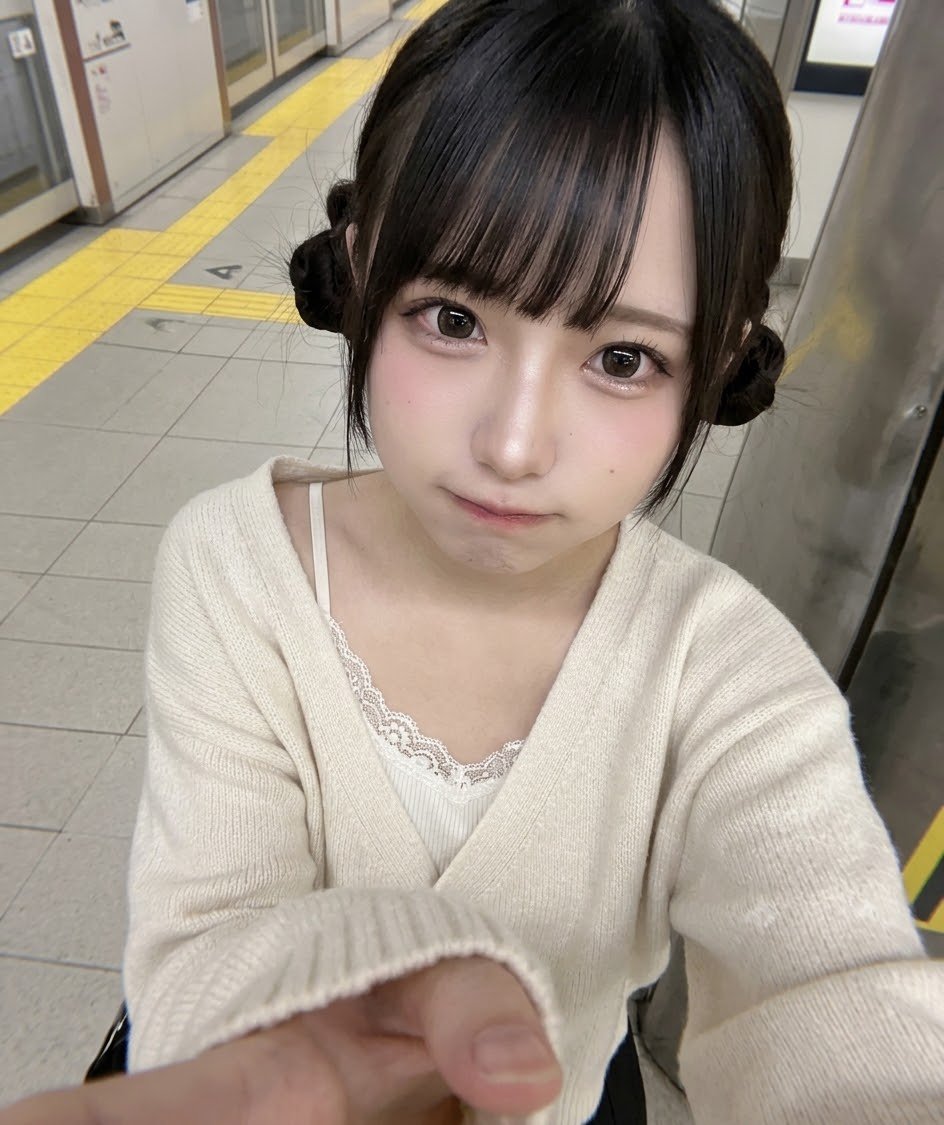 JoshuaCoatesEng's tweet photo. 🏷️tag 

05/🚺/アニメすき/仲良くしたい  

優しい人と仲良くしたいです(*^^*) 
よろしくお願いいたします😆

#友達募集中 #ネッ友 https://t.co/OIy8SciWHN