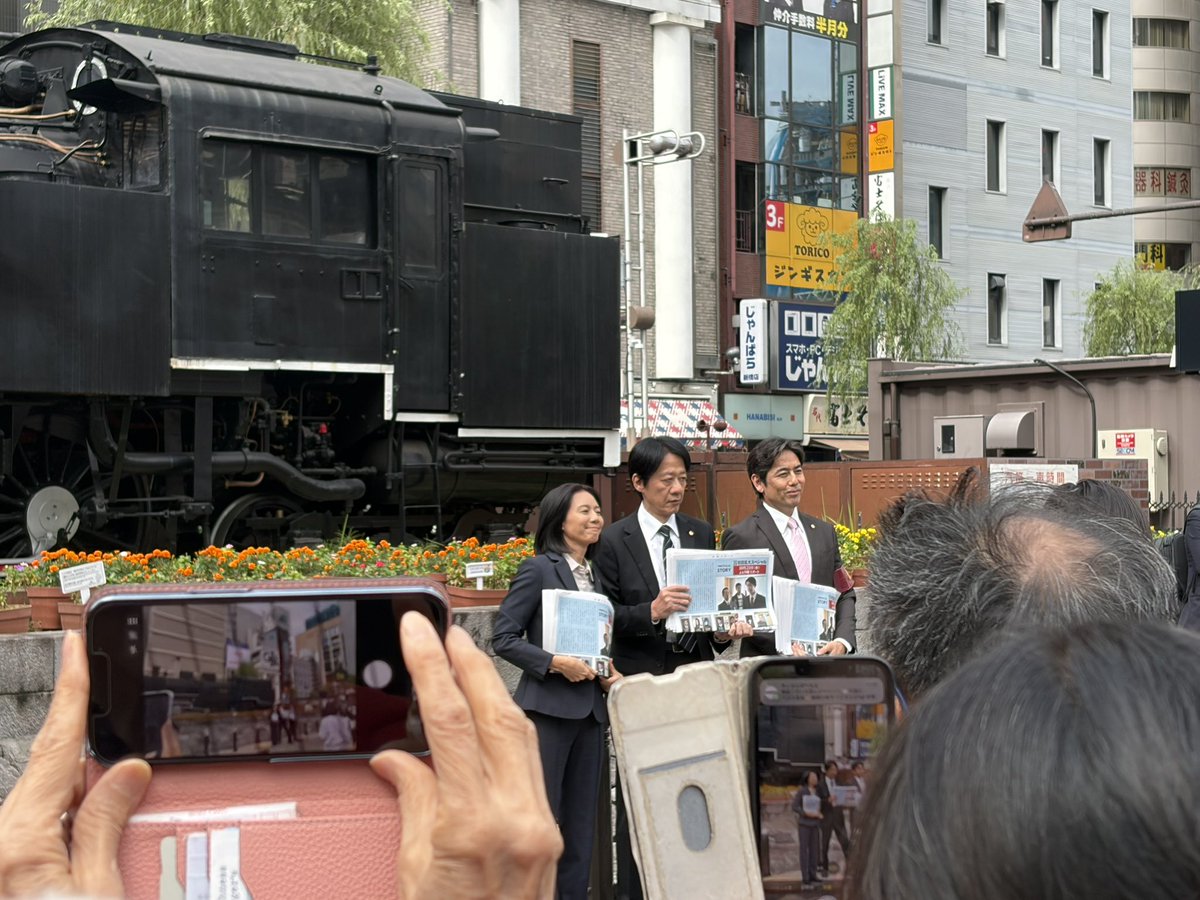 Minakya_sonson_'s tweet photo. 衝撃すぎて呟くの忘れてたんだけど生捜査一課はめちゃくちゃかっこよかったです 川原さん股下5mあったし https://t.co/aLoAVM0qgX