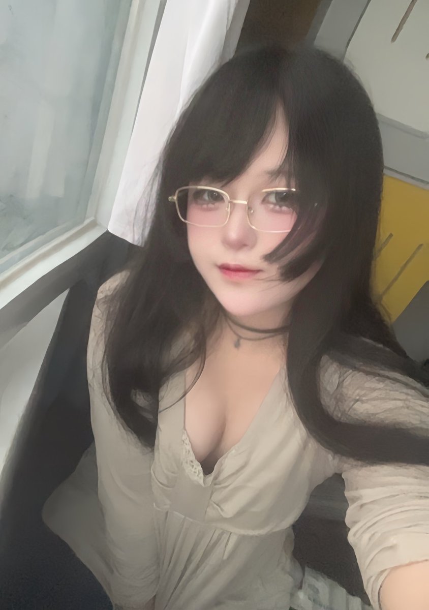 Jonhfrz's tweet photo. 硬挤出来的
唉。 https://t.co/hh8lqjSGM6