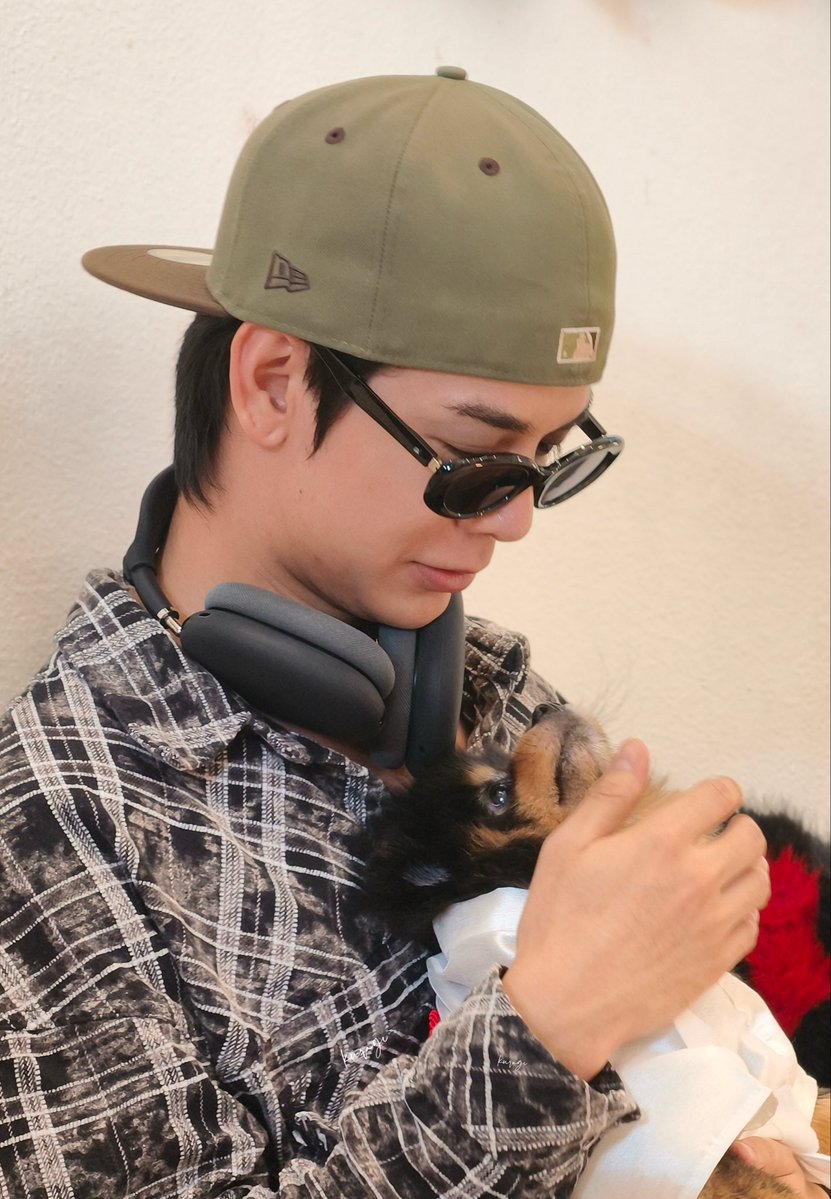kurage_312's tweet photo. 🐽🐶

#BabeBetterChapter
#babiibabe https://t.co/xE2WlGvlD9