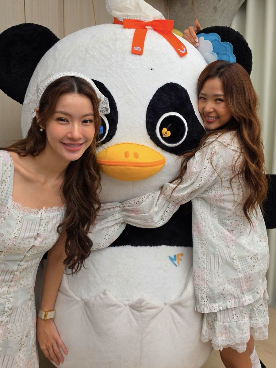 tm242046's tweet photo. รักครอบครัวเป็ดด้าจี้ปุดเลยยย https://t.co/5q6qDbctVm